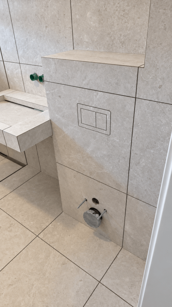 Fliesen im Badezimmer, Referenzbild