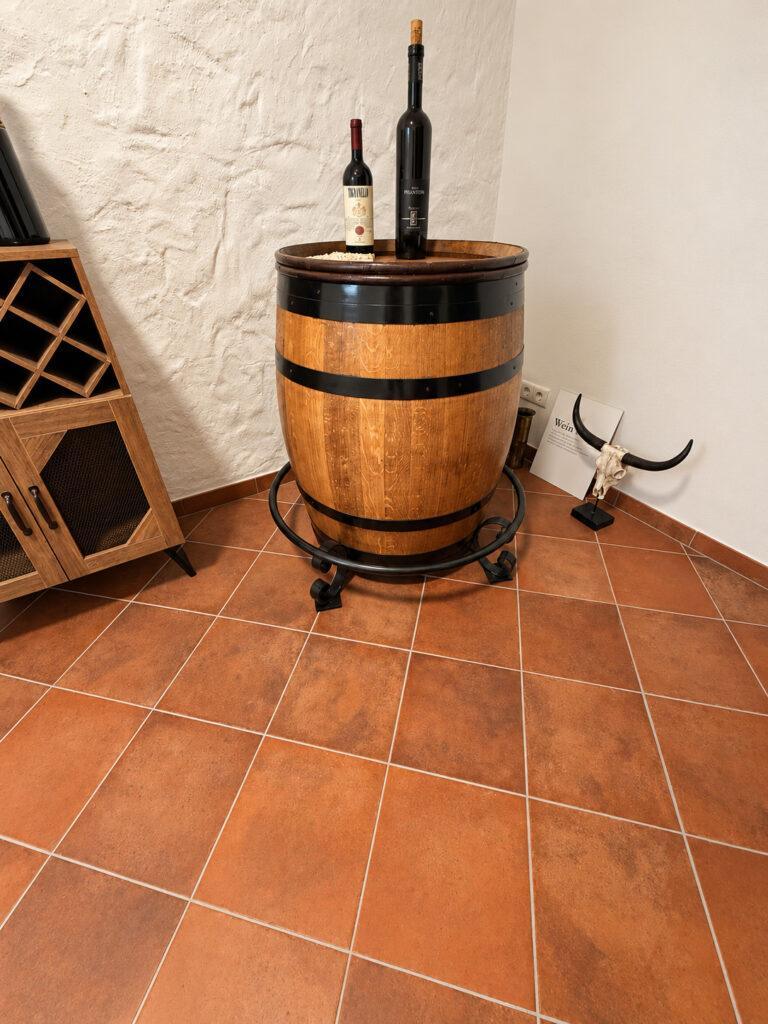 Fliesen im Weinkeller, Meisterbetrieb Friedeheim